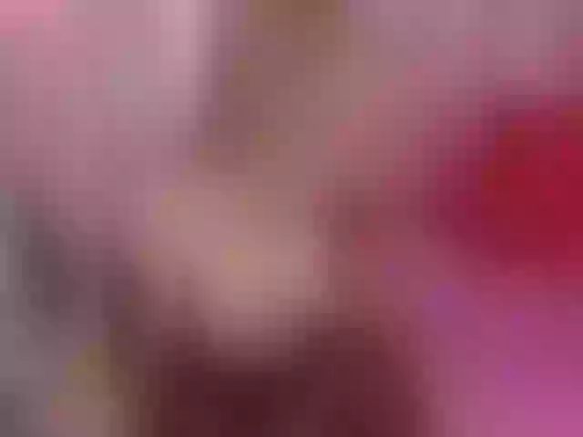 Live sex webcam photo for Eveee_ #273001928