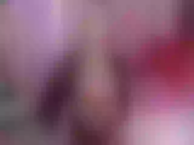 Live sex webcam photo for Eveee_ #273042476