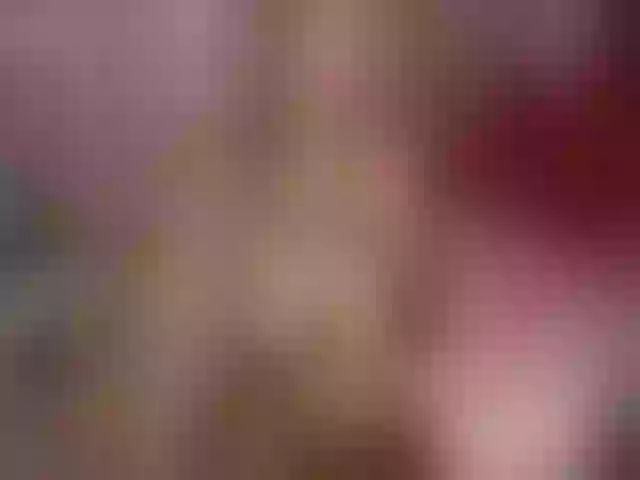 Live sex webcam photo for Eveee_ #273117891