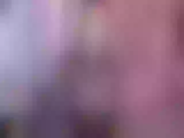 Live sex webcam photo for Eveee_ #273804160