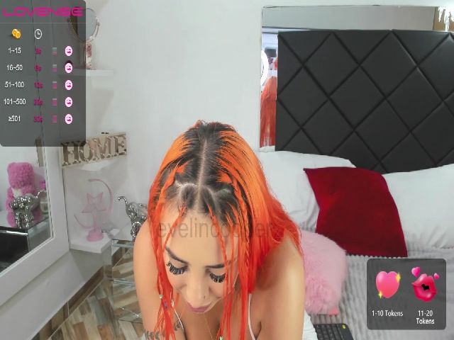 Live sex webcam photo for Evelincooper #273756987