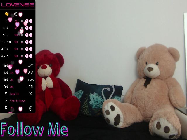 Live sex webcam photo for EvelynAisha #275099880