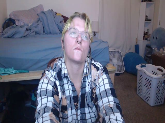 Live sex webcam photo for Eveylafae #274621760