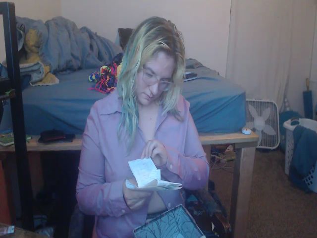 Live sex webcam photo for Eveylafae #275368462