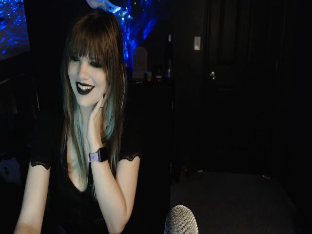 Live sex webcam photo for EvilxPixi #272760110