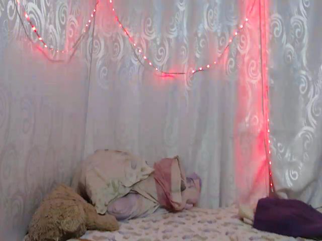 Live sex webcam photo for ExoticMoesha #272585878