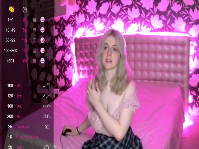 Live sex webcam photo for FairyVi1 #273201819