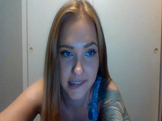 Live sex webcam photo for Faithisabelle #274143525