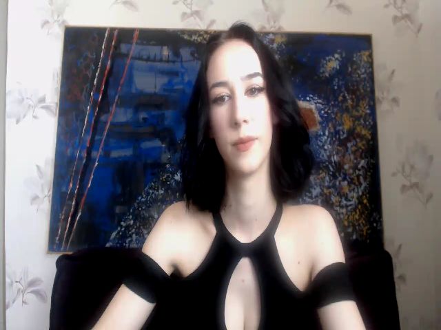 Live sex webcam photo for FantasyAlisse #274021153