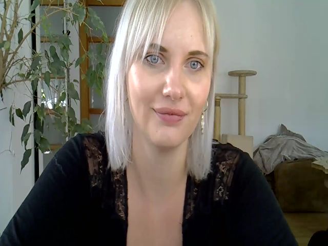 Live sex webcam photo for Fantasyflow #274624072