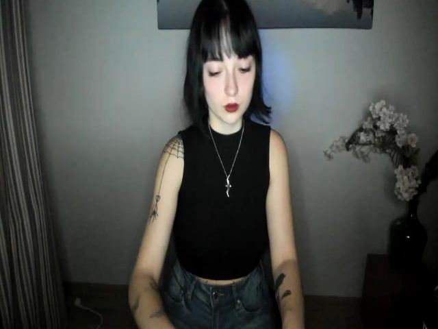 Live sex webcam photo for FerralBerryy #274579006