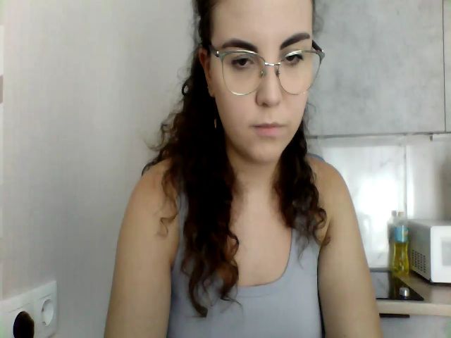 Live sex webcam photo for Fifi_Fox #274196631