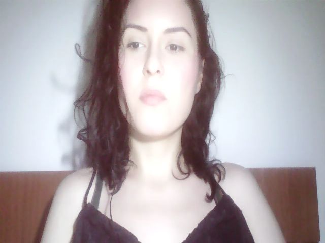 Live sex webcam photo for FindomQueen #272126763