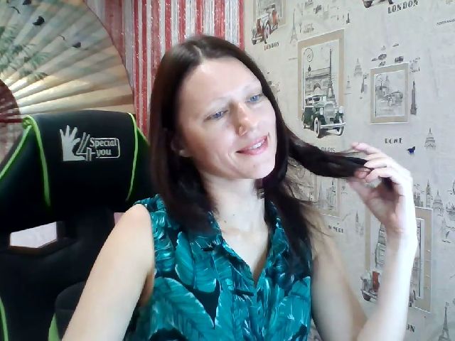 Live sex webcam photo for Fiona_Forbs #274601816