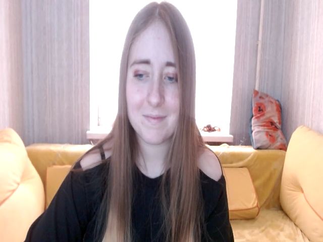 Live sex webcam photo for Florra_xo #273072981