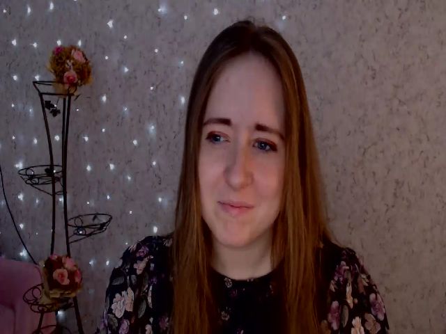 Live sex webcam photo for Florra_xo #274112344