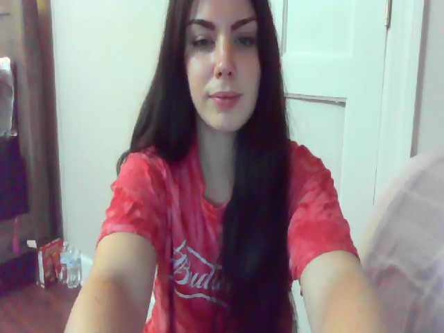 Live sex webcam photo for FoxxiLoxxi #274560632