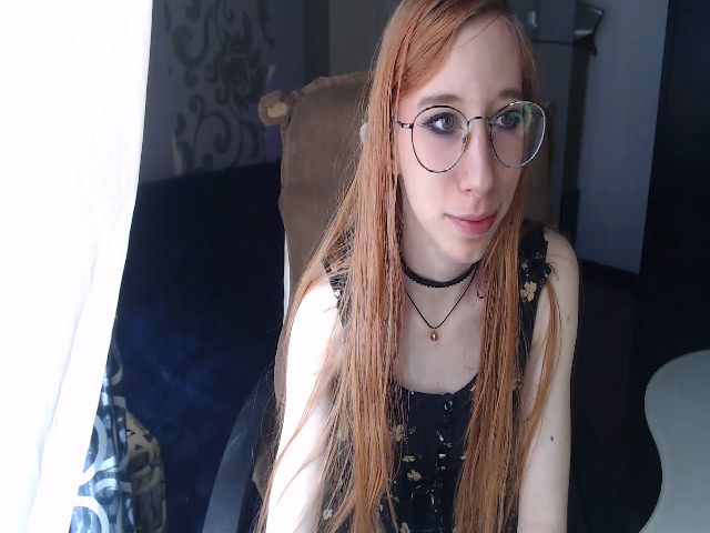 Live sex webcam photo for FoxyDaisy_ #273083424