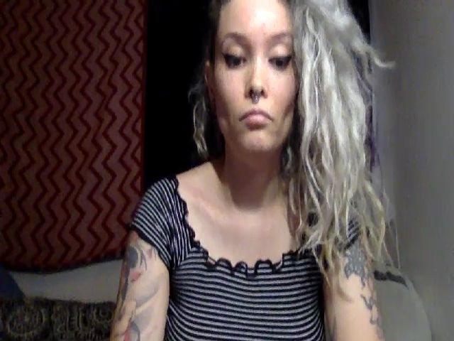 Live sex webcam photo for FRANKK_CASTLE #273792046