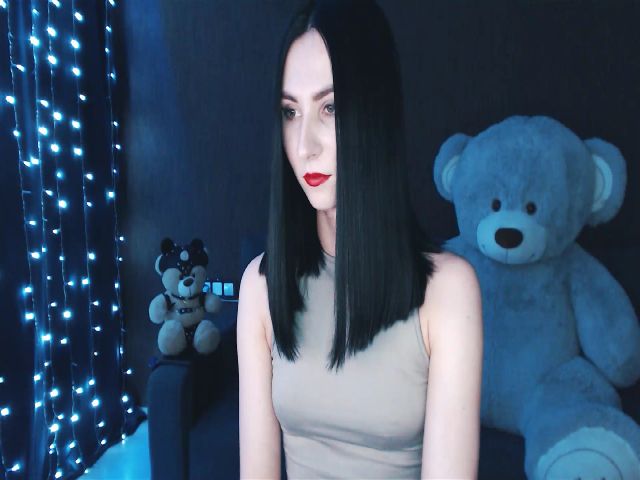 Live sex webcam photo for FrauleinMeow_ #274071519