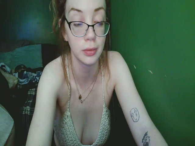 Live sex webcam photo for Freckle420 #274164039