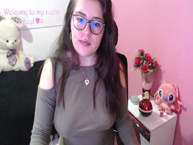 Live sex webcam photo for Frida_porn #272366422