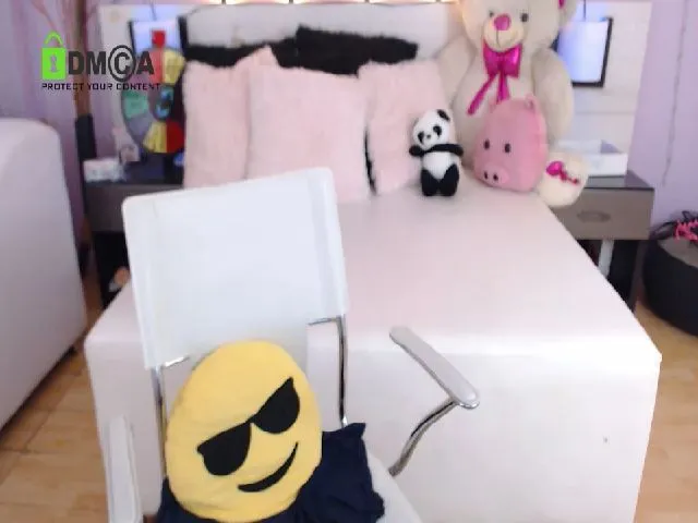 Live sex webcam photo for fyorela #273027590