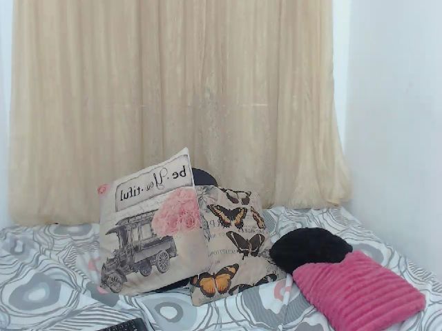 Live sex webcam photo for GABRIELA_L #274130136