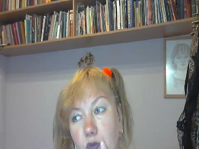 Live sex webcam photo for GabriellaHot1 #274078447