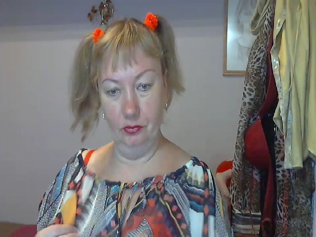 Live sex webcam photo for GabriellaHot1 #274604450