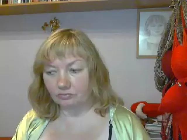 Live sex webcam photo for GabriellaHot1 #274771828