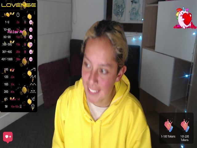 Live sex webcam photo for Gaby_speed #274343521