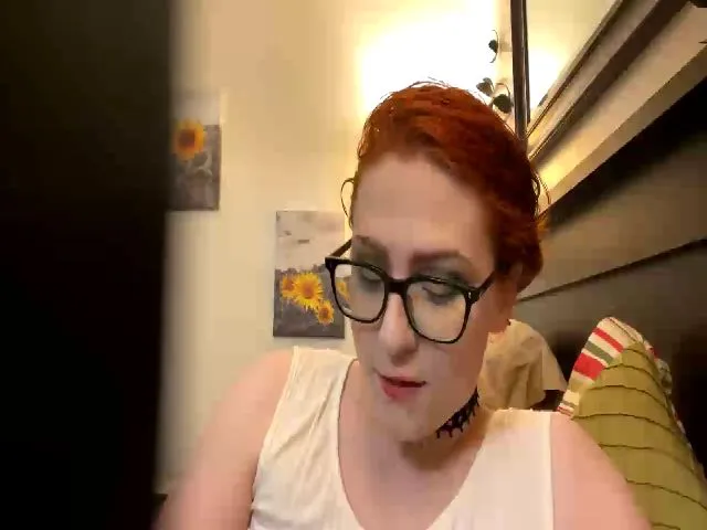 Live sex webcam photo for Gamerlana #273376165