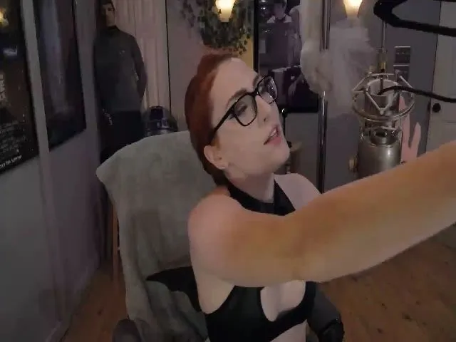 Live sex webcam photo for Gamerlana #273953412