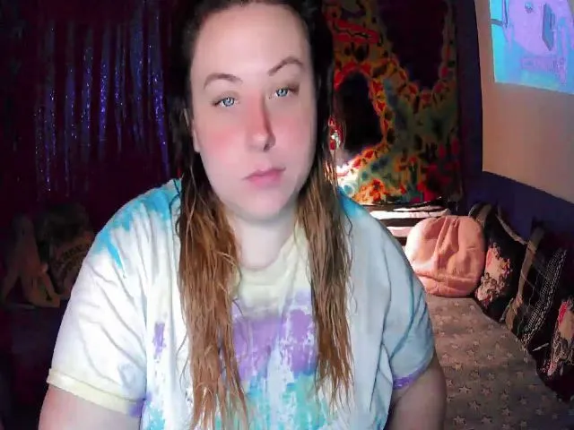 Live sex webcam photo for GamerrGoddess #274288410