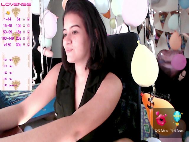 Live sex webcam photo for Genesis_Pervy #272321367