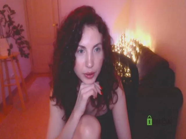 Live sex webcam photo for GentleLea #272028674