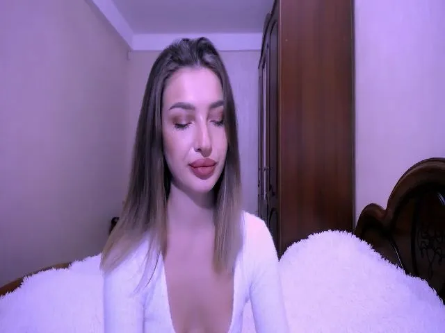 Live sex webcam photo for Gentle_Doll #271952291
