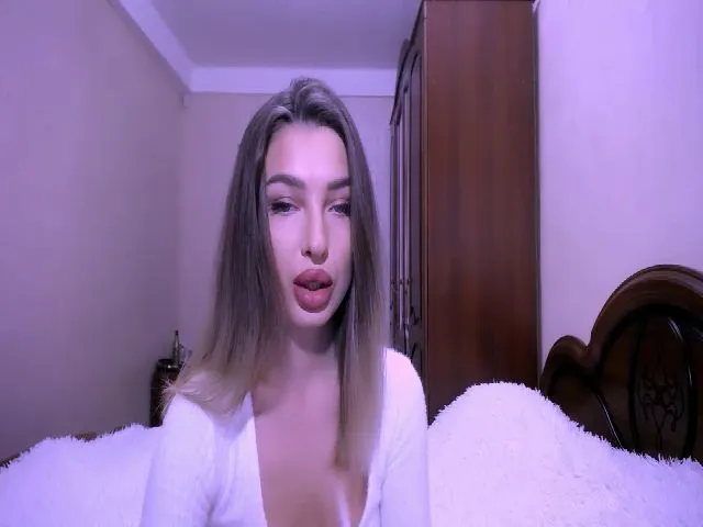 Live sex webcam photo for Gentle_Doll #272031666