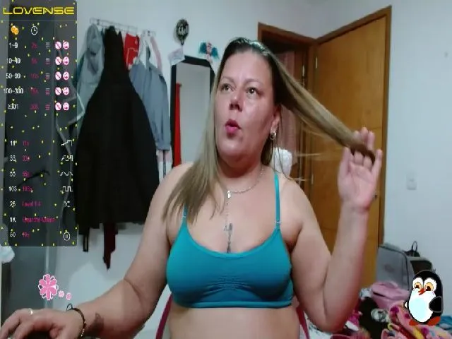 Live sex webcam photo for Georgette3 #271909454