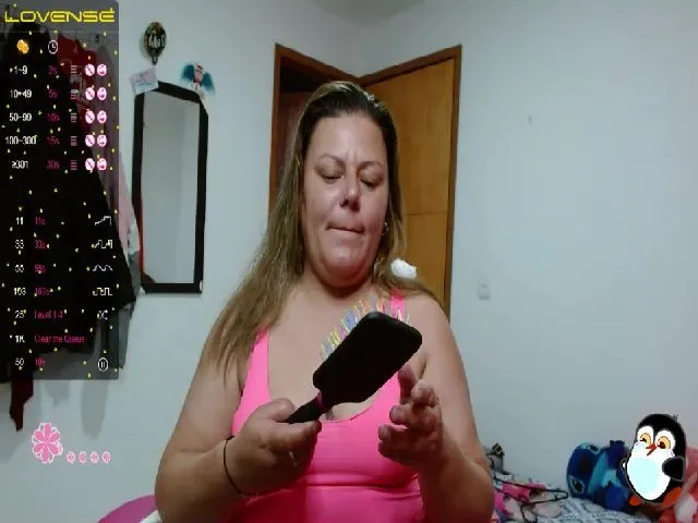 Live sex webcam photo for Georgette3 #271984928