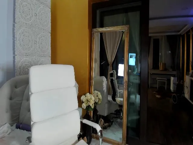 Live sex webcam photo for Giamazing #273658115