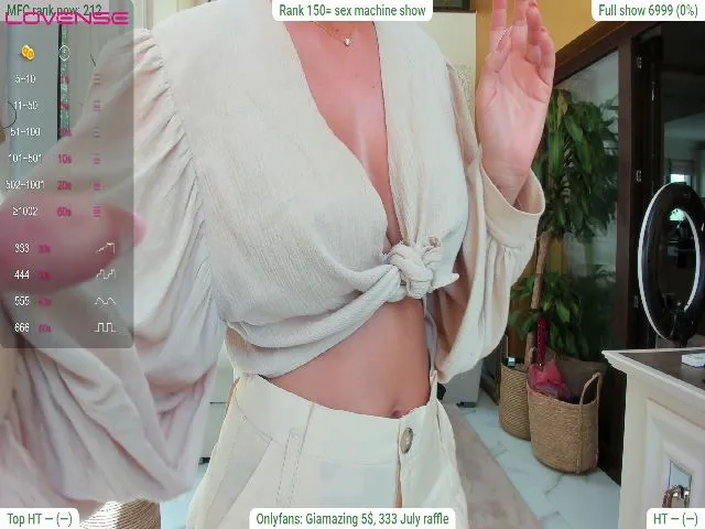 Live sex webcam photo for Giamazing #274135784