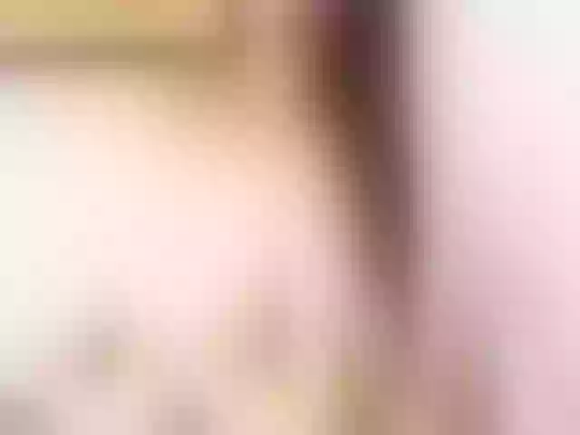 Live sex webcam photo for GingerSquirtX #272833841