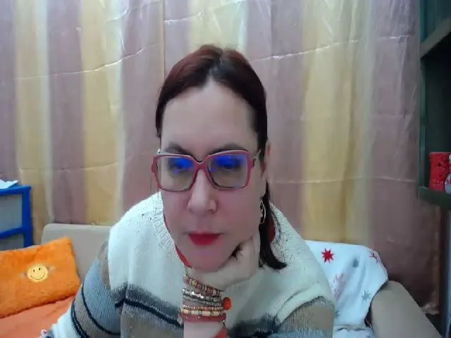 Live sex webcam photo for GinnaMature #272108706