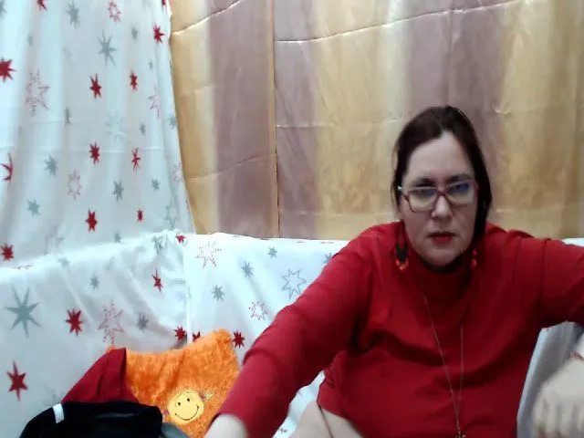 Live sex webcam photo for GinnaMature #272435385