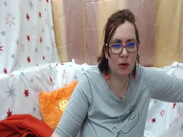 Live sex webcam photo for GinnaMature #272538664