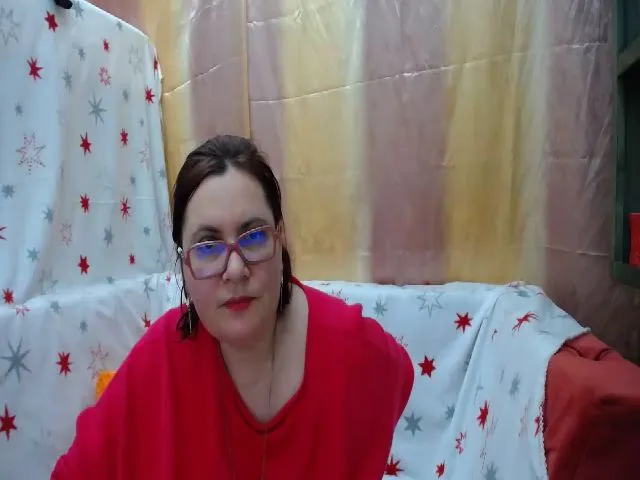 Live sex webcam photo for GinnaMature #272550885
