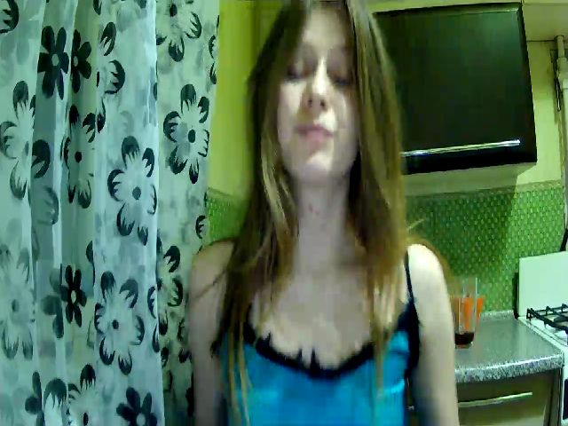 Live sex webcam photo for GirlAlenka #272232385