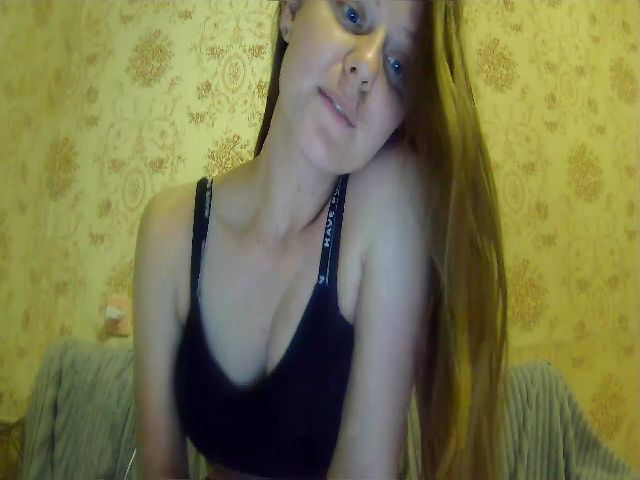 Live sex webcam photo for GirlAlenka #273606237